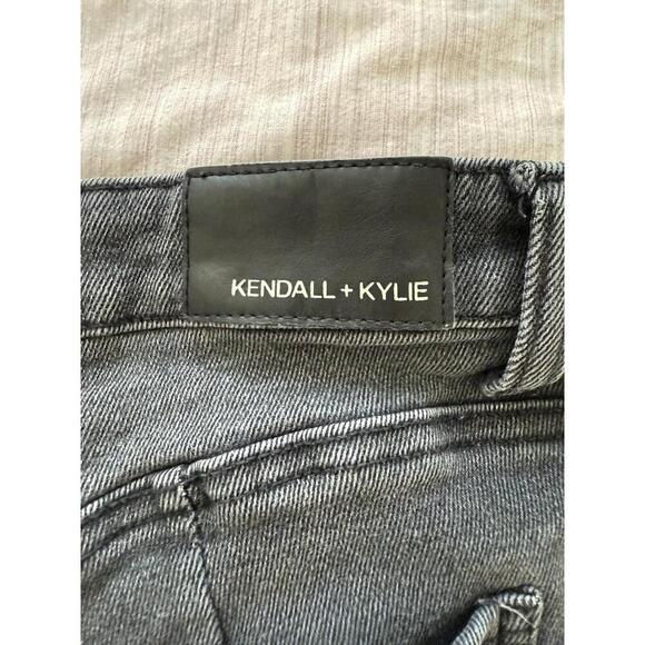 Kendall + Kylie Classic High Rise Straight Jeans - Picture 2 of 5